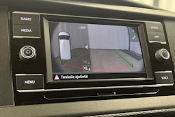 sininen Volkswagen Transporter 2024 kuva 28.