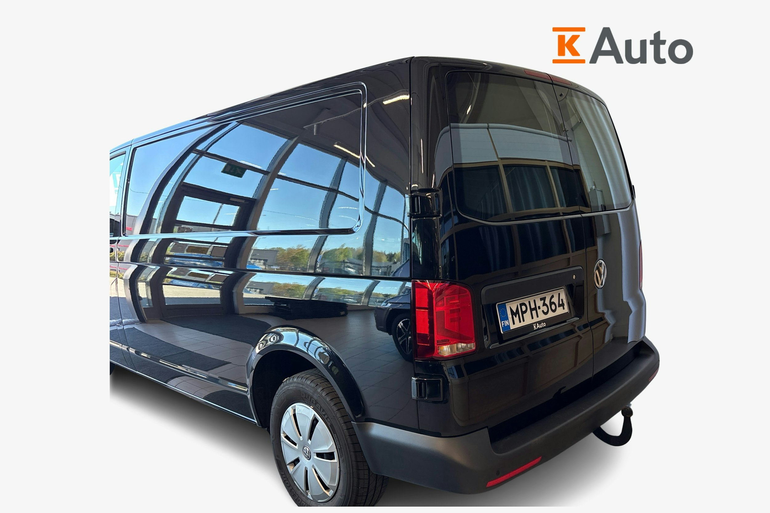 Musta Volkswagen TRANSPORTER 2024 kuva 2.