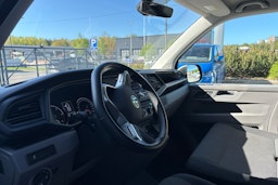 Musta Volkswagen TRANSPORTER 2024 kuva 6.