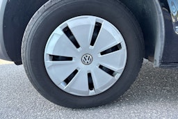 Musta Volkswagen TRANSPORTER 2024 kuva 9.