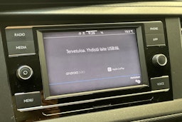 harmaa Volkswagen Transporter 2024 kuva 22.