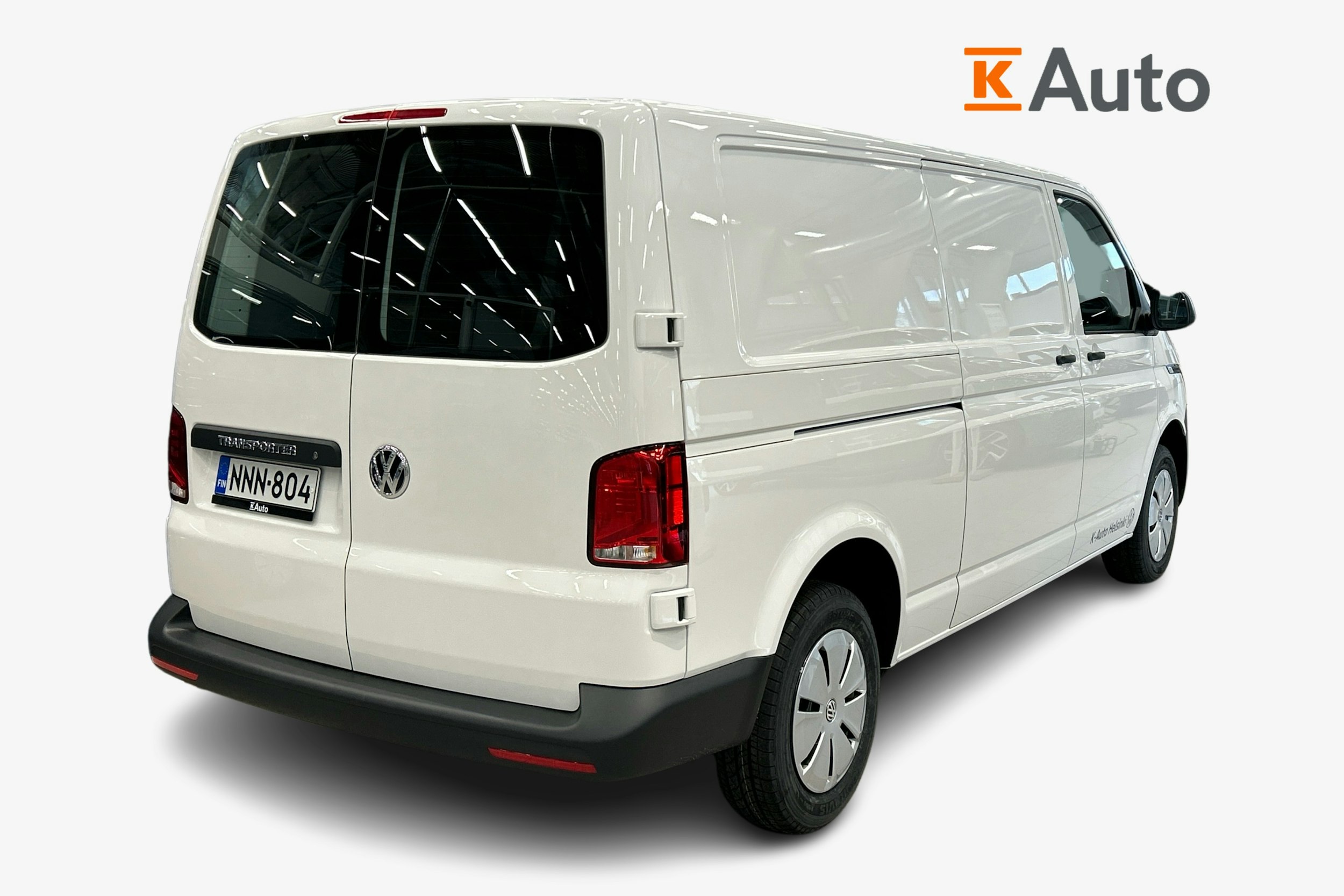 valkoinen Volkswagen Transporter 2024 kuva 2.