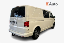 valkoinen Volkswagen Transporter 2024 kuva 2.