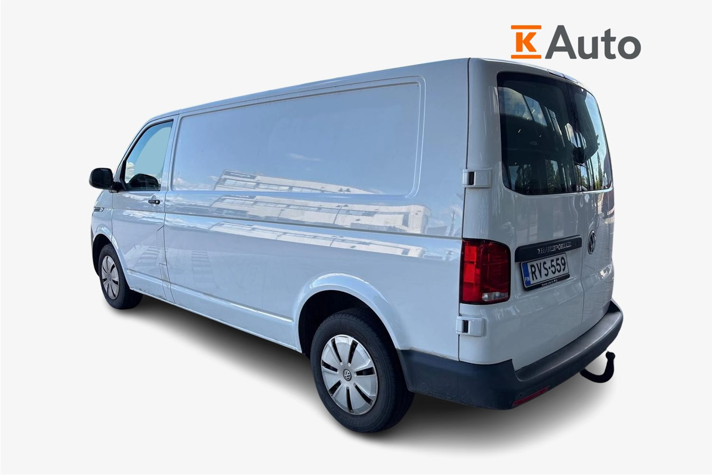 valkoinen Volkswagen Transporter 2024 kuva 2.
