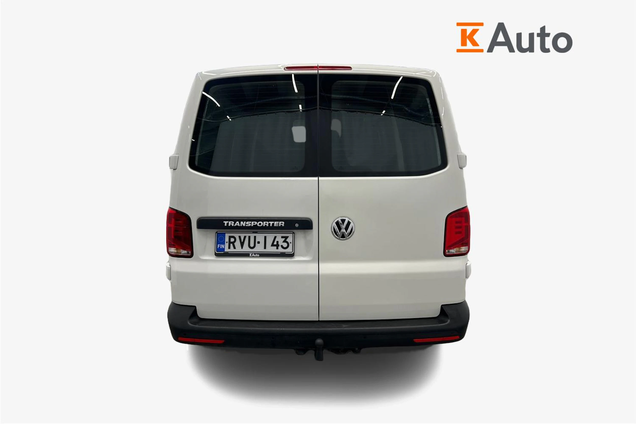 valkoinen Volkswagen Transporter 2024 kuva 3.
