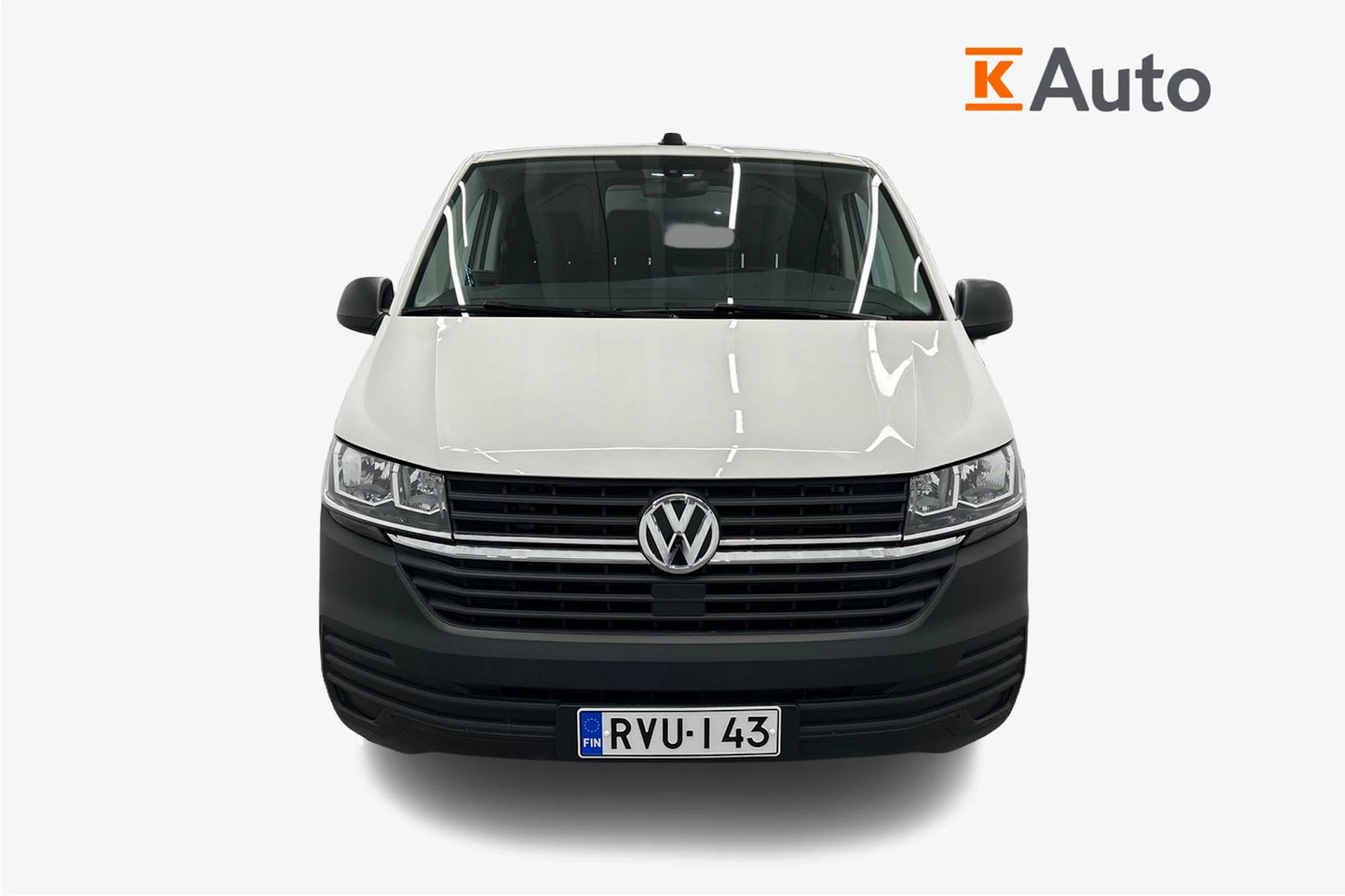 valkoinen Volkswagen Transporter 2024 kuva 4.