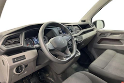 valkoinen Volkswagen Transporter 2024 kuva 6.