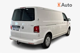 valkoinen Volkswagen Transporter 2024 kuva 3.
