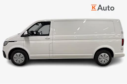 valkoinen Volkswagen Transporter 2024 kuva 7.