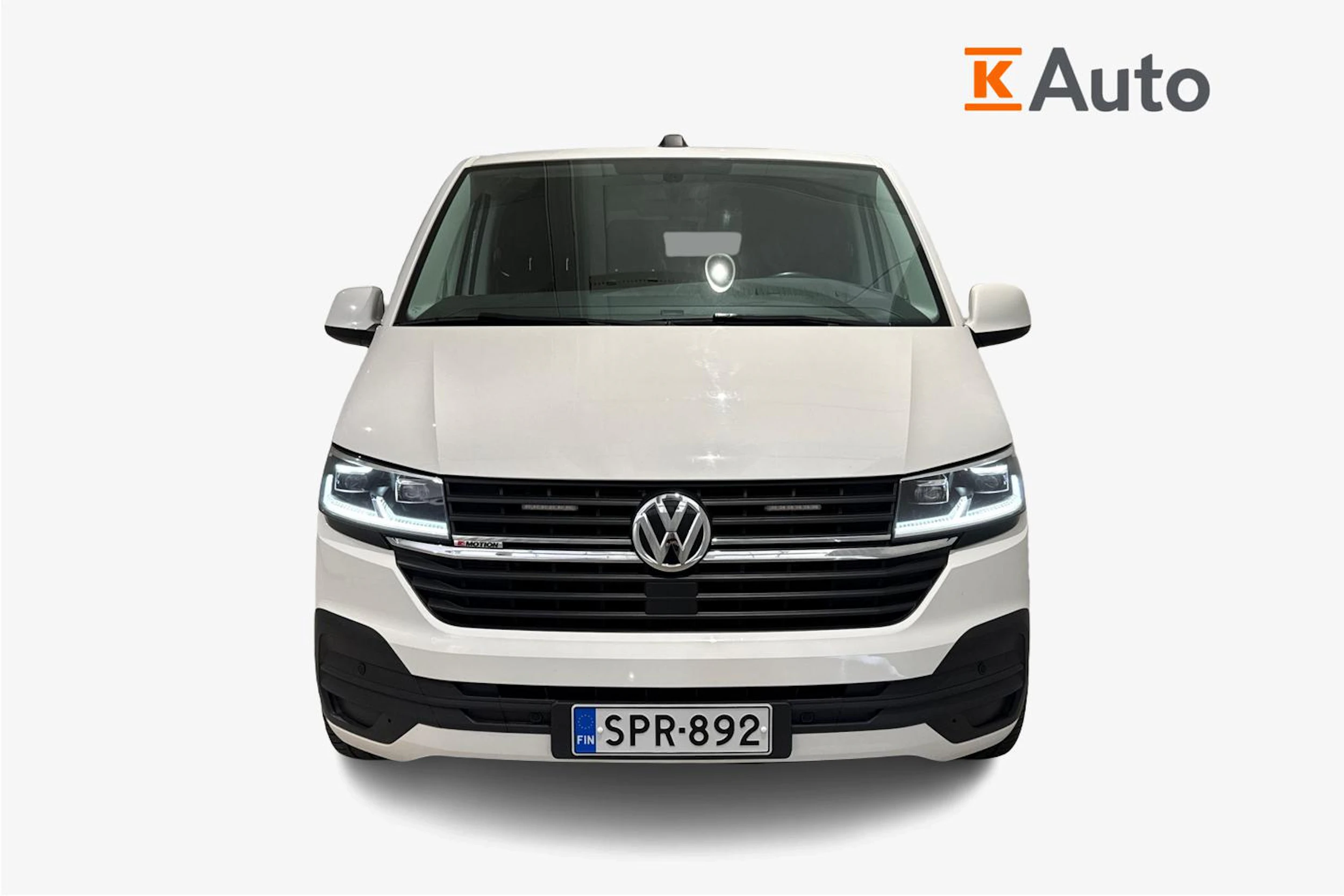 valkoinen Volkswagen Transporter 2024 kuva 5.