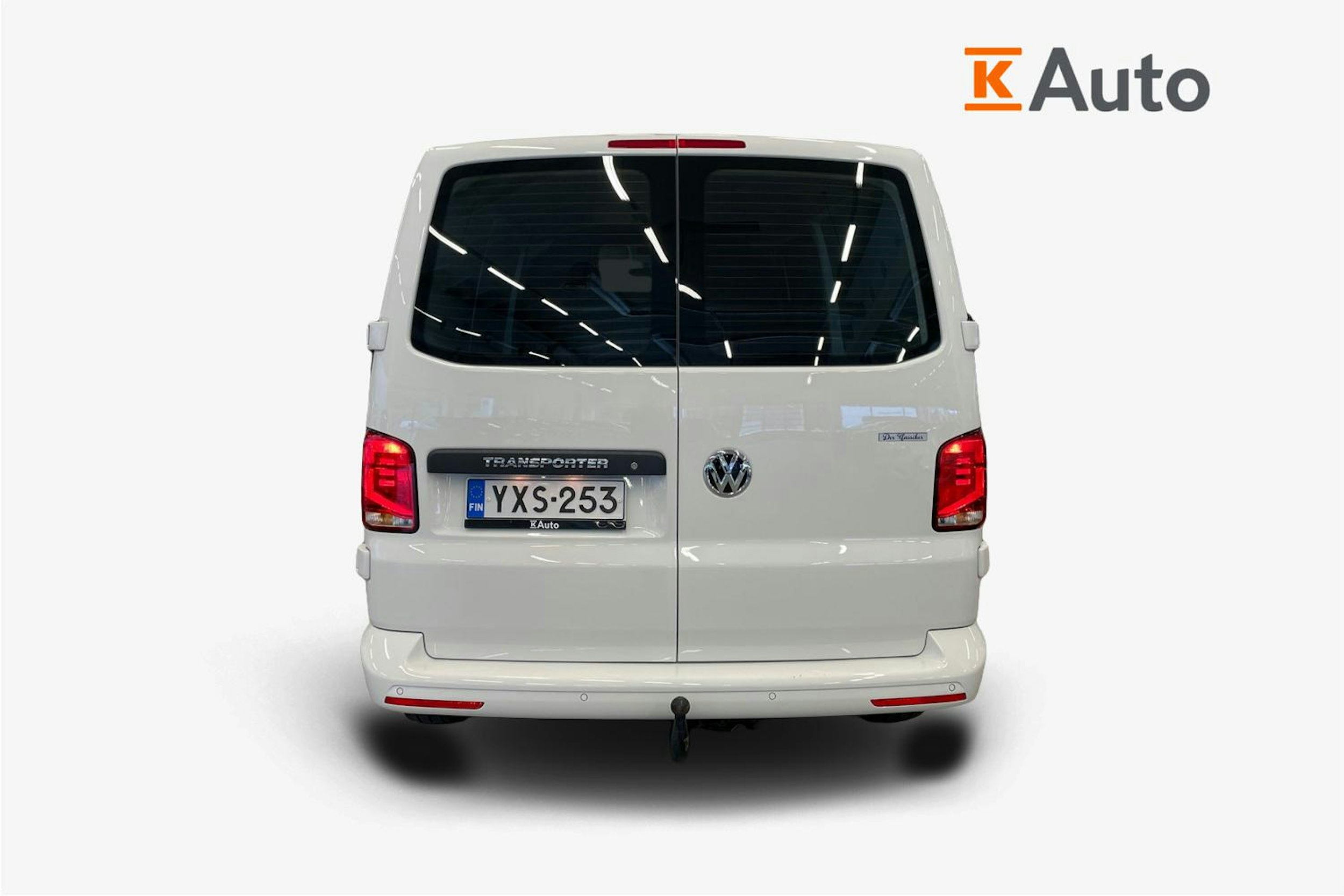 valkoinen Volkswagen Transporter 2024 kuva 3.