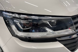 valkoinen Volkswagen Transporter 2024 kuva 23.