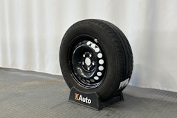 valkoinen Volkswagen Transporter 2024 kuva 12.