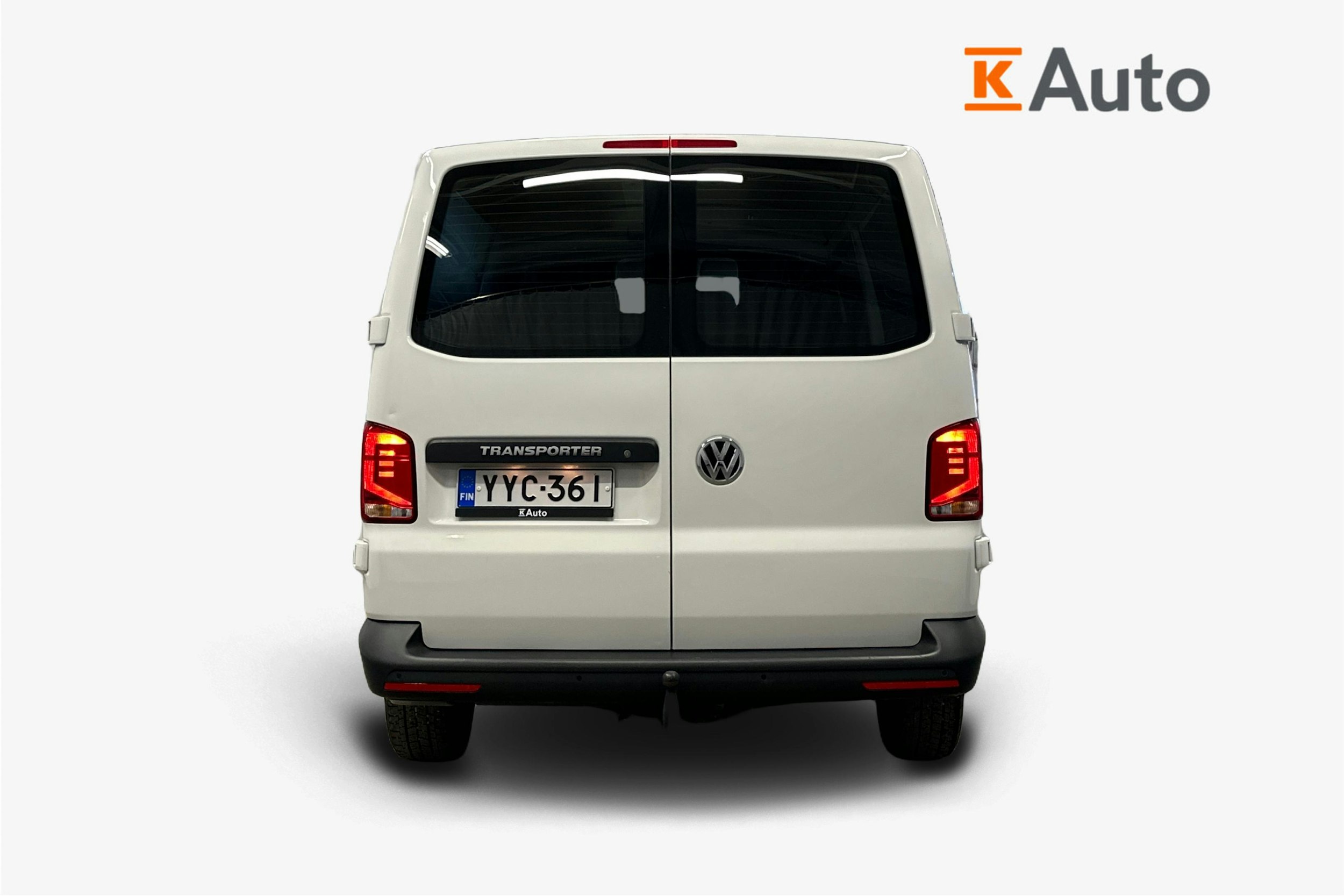 valkoinen Volkswagen Transporter 2024 kuva 4.