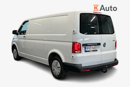 valkoinen Volkswagen Transporter 2024 kuva 2.