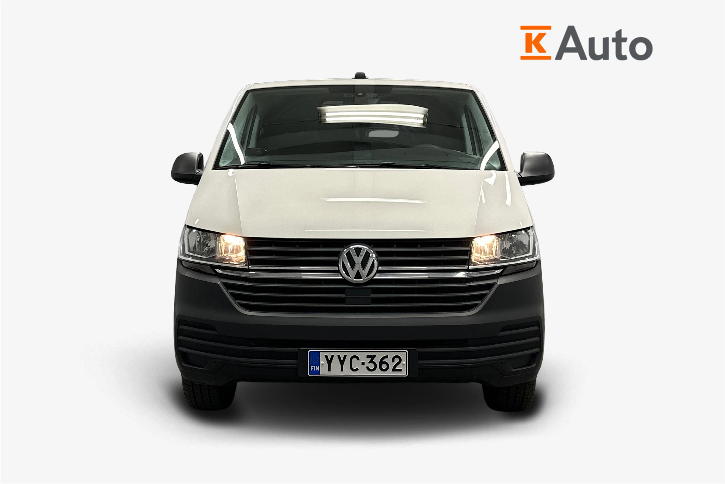 valkoinen Volkswagen Transporter 2024 kuva 4.