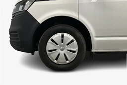 valkoinen Volkswagen Transporter 2024 kuva 9.