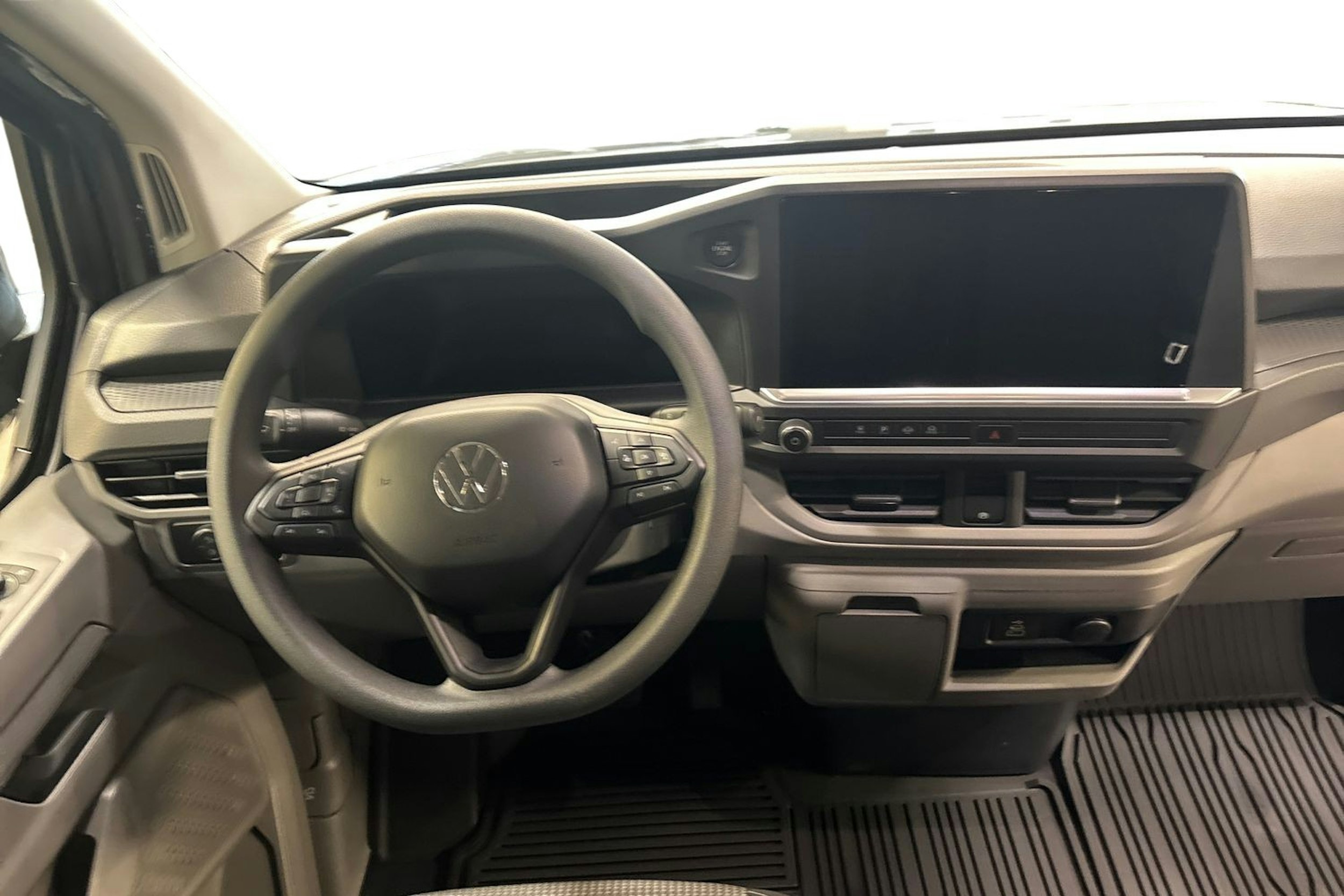 met. harmaa Volkswagen Transporter 2025 kuva 7.