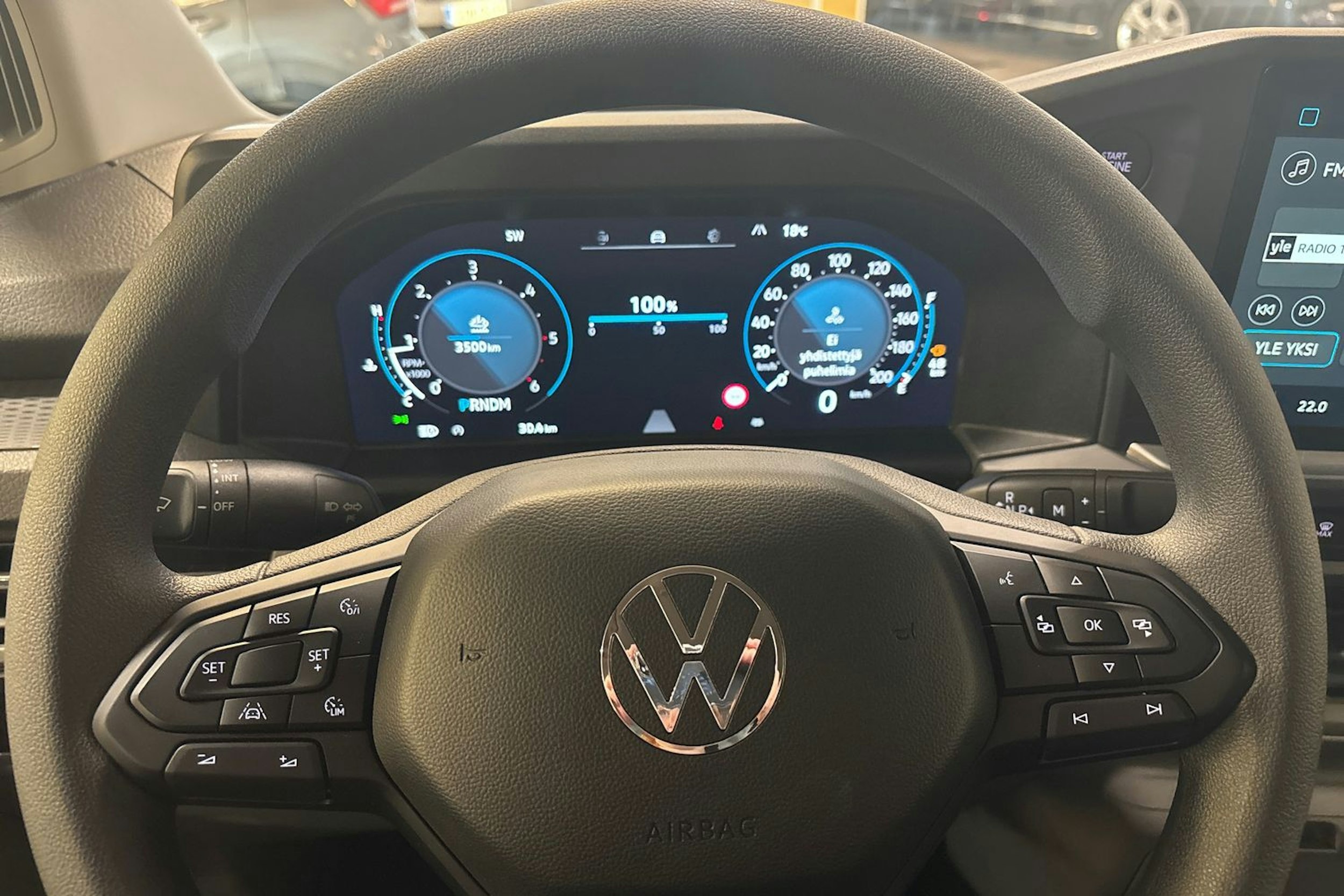 met. harmaa Volkswagen Transporter 2025 kuva 11.