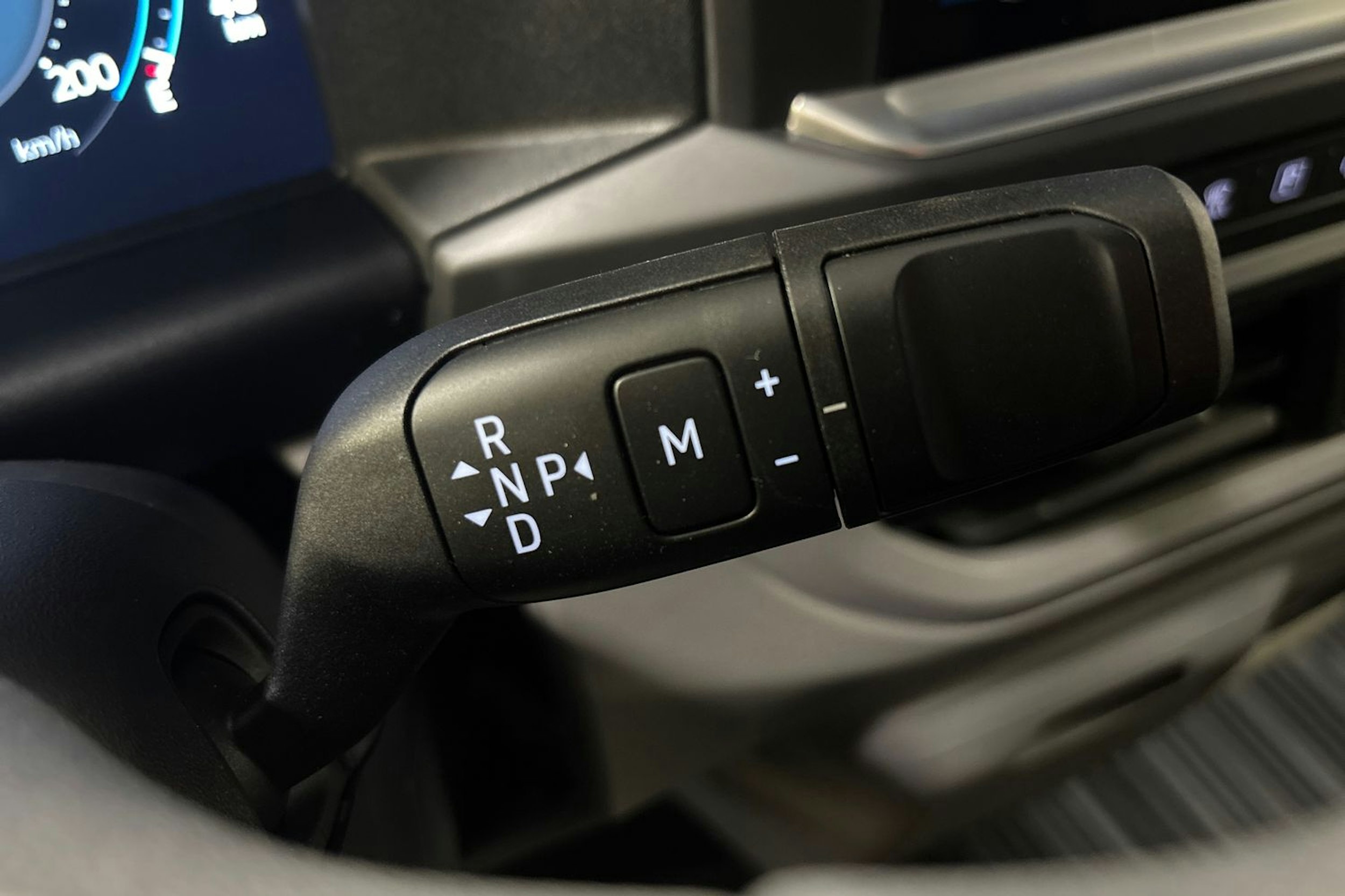 met. harmaa Volkswagen Transporter 2025 kuva 12.