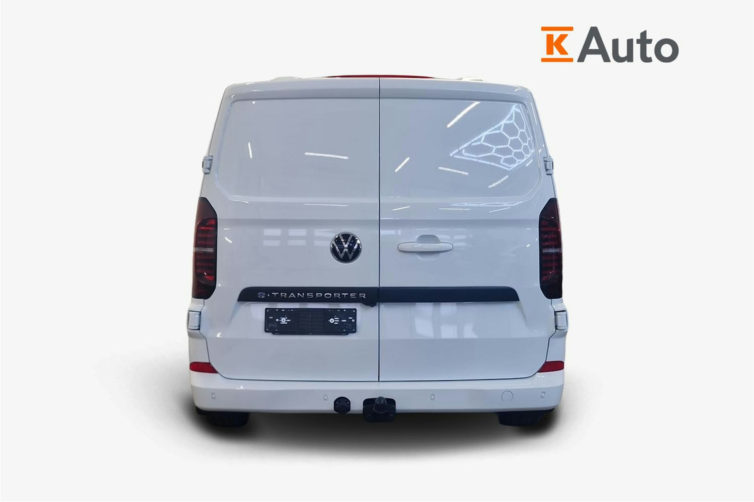 valkoinen Volkswagen Transporter 2025 kuva 4.