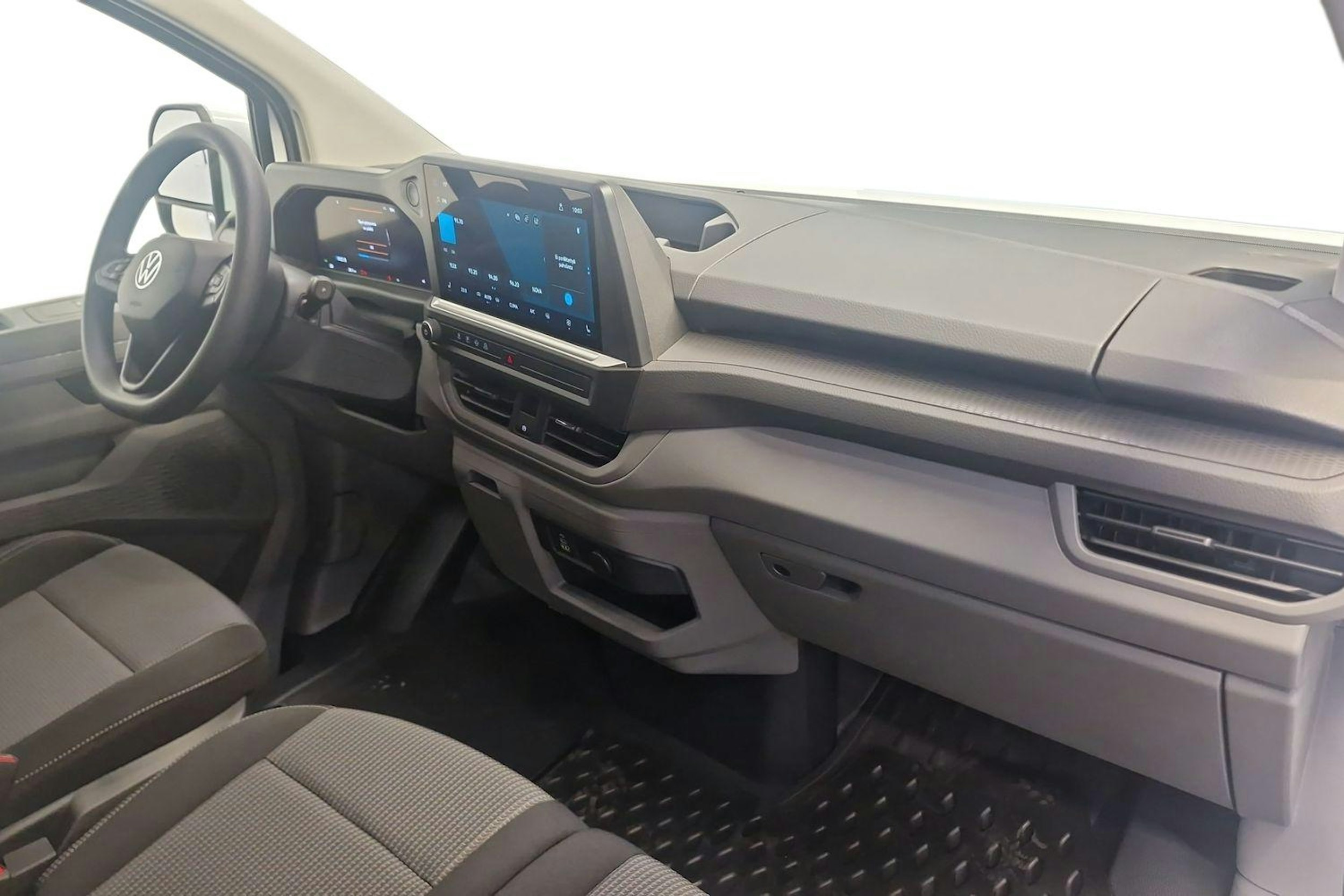 valkoinen Volkswagen Transporter 2025 kuva 9.