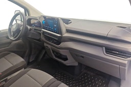 valkoinen Volkswagen Transporter 2025 kuva 9.