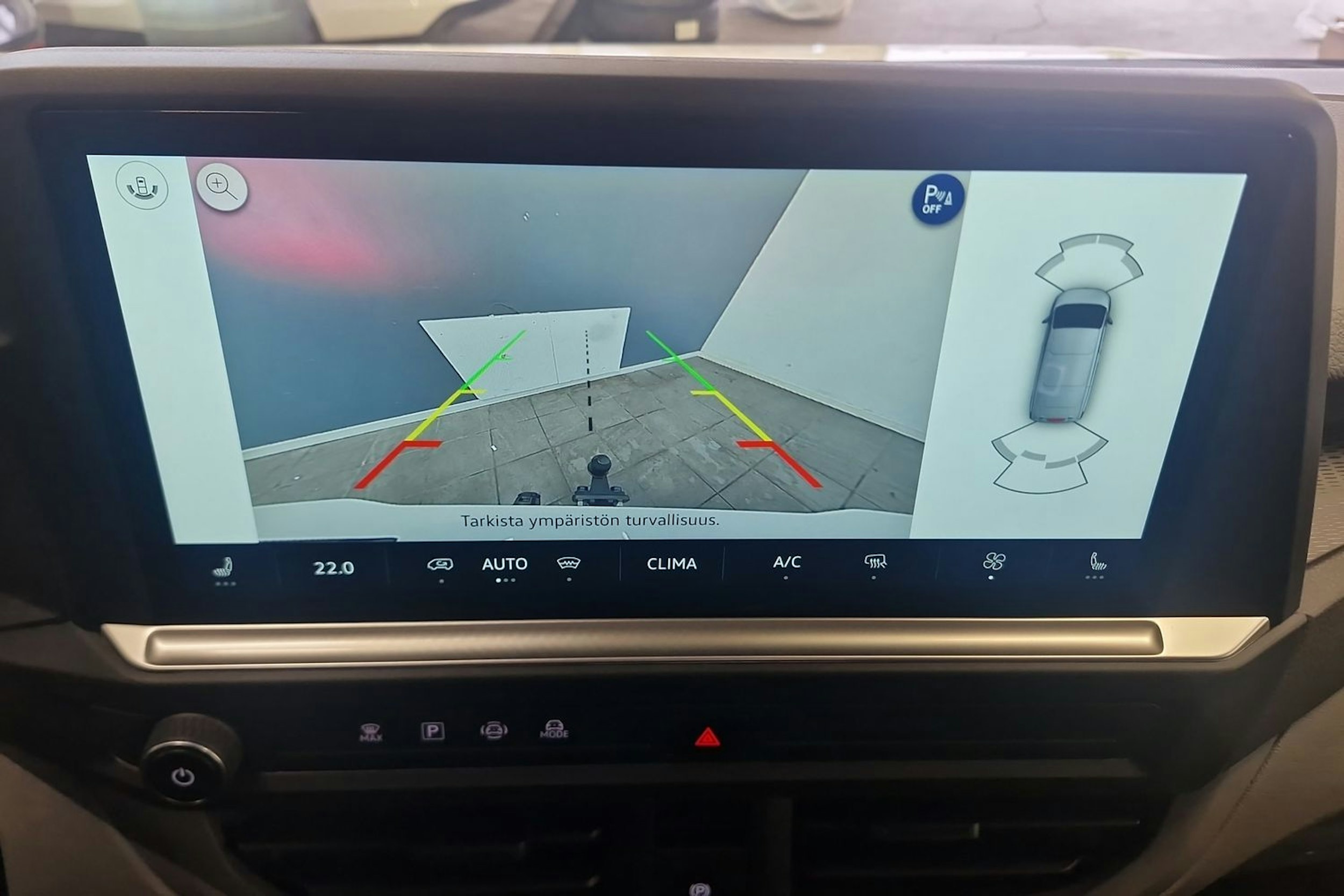 valkoinen Volkswagen Transporter 2025 kuva 11.