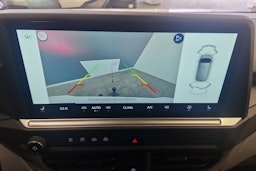 valkoinen Volkswagen Transporter 2025 kuva 11.