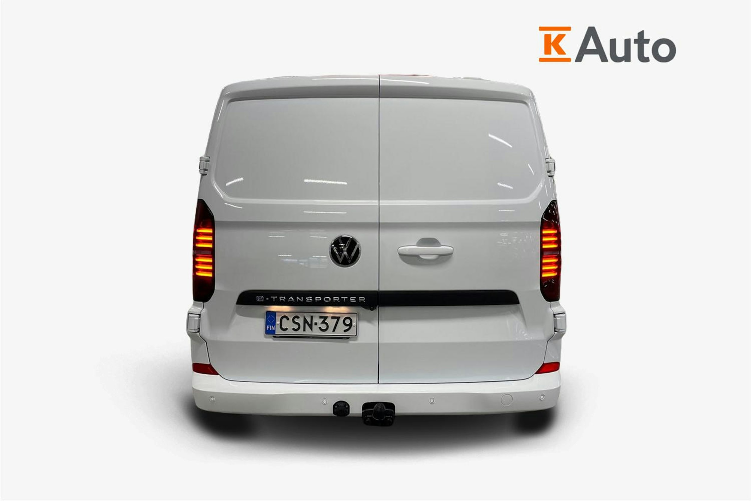 valkoinen Volkswagen Transporter 2025 kuva 5.