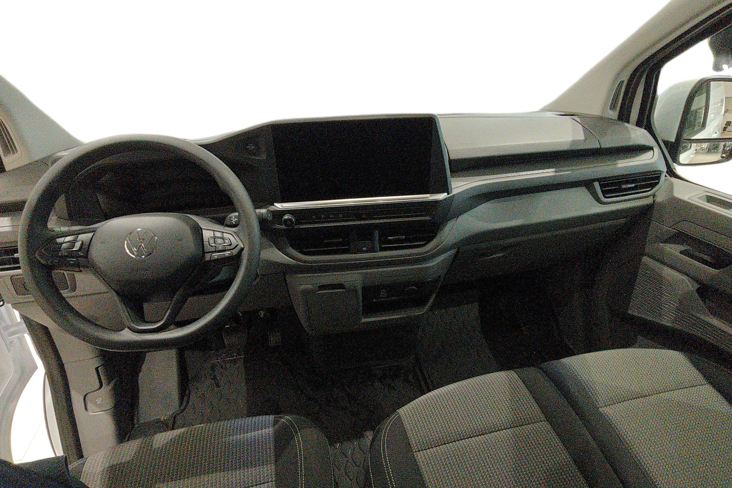 valkoinen Volkswagen Transporter 2025 kuva 7.