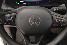 valkoinen Volkswagen Transporter 2025 kuva 13.