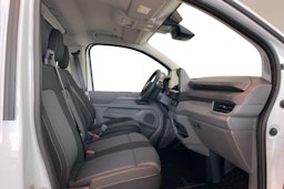 valkoinen Volkswagen Transporter 2025 kuva 8.