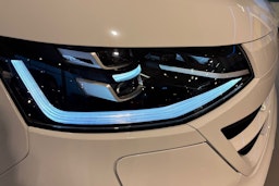 valkoinen Volkswagen Transporter 2025 kuva 22.