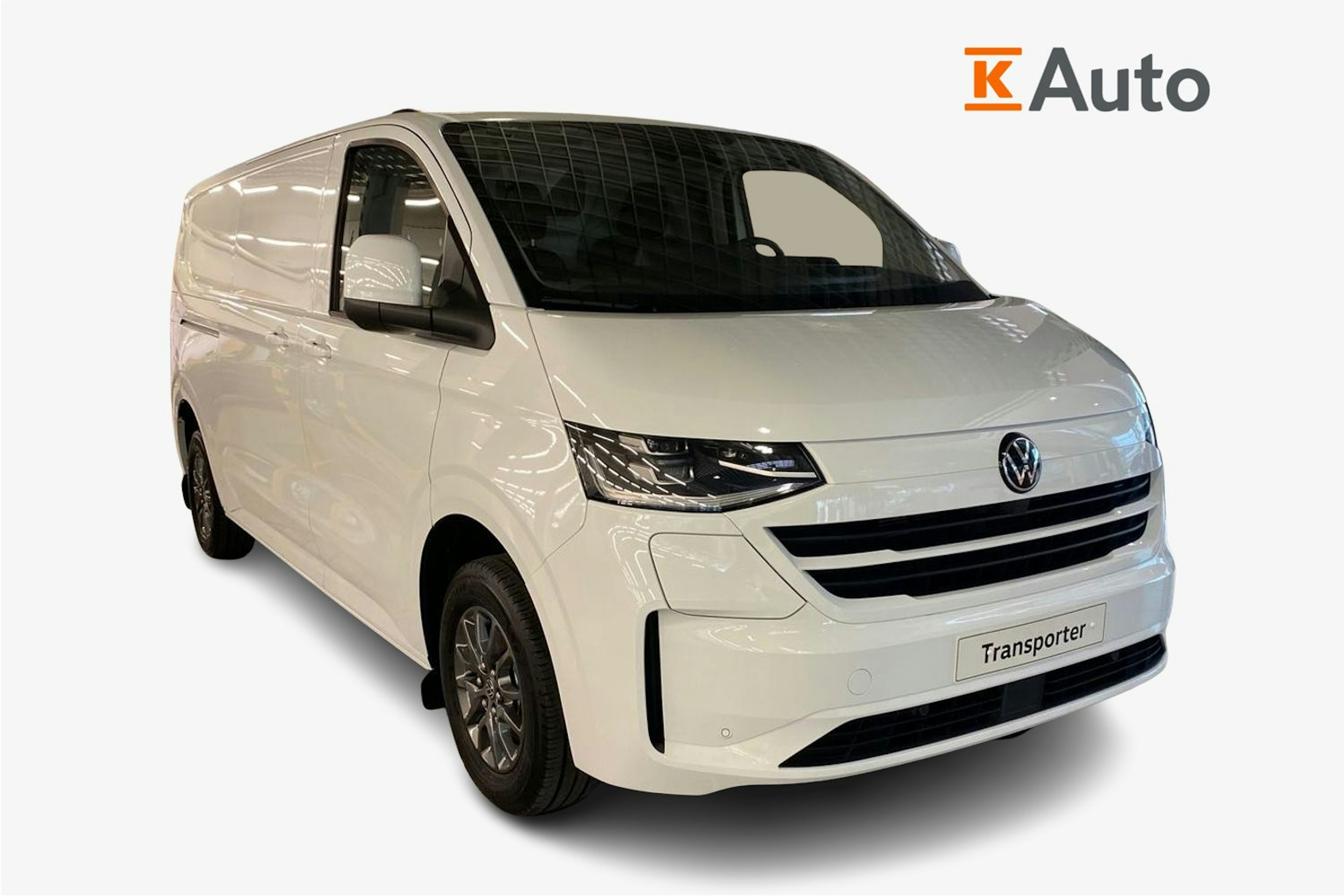 valkoinen Volkswagen Transporter 2025 kuva 1.