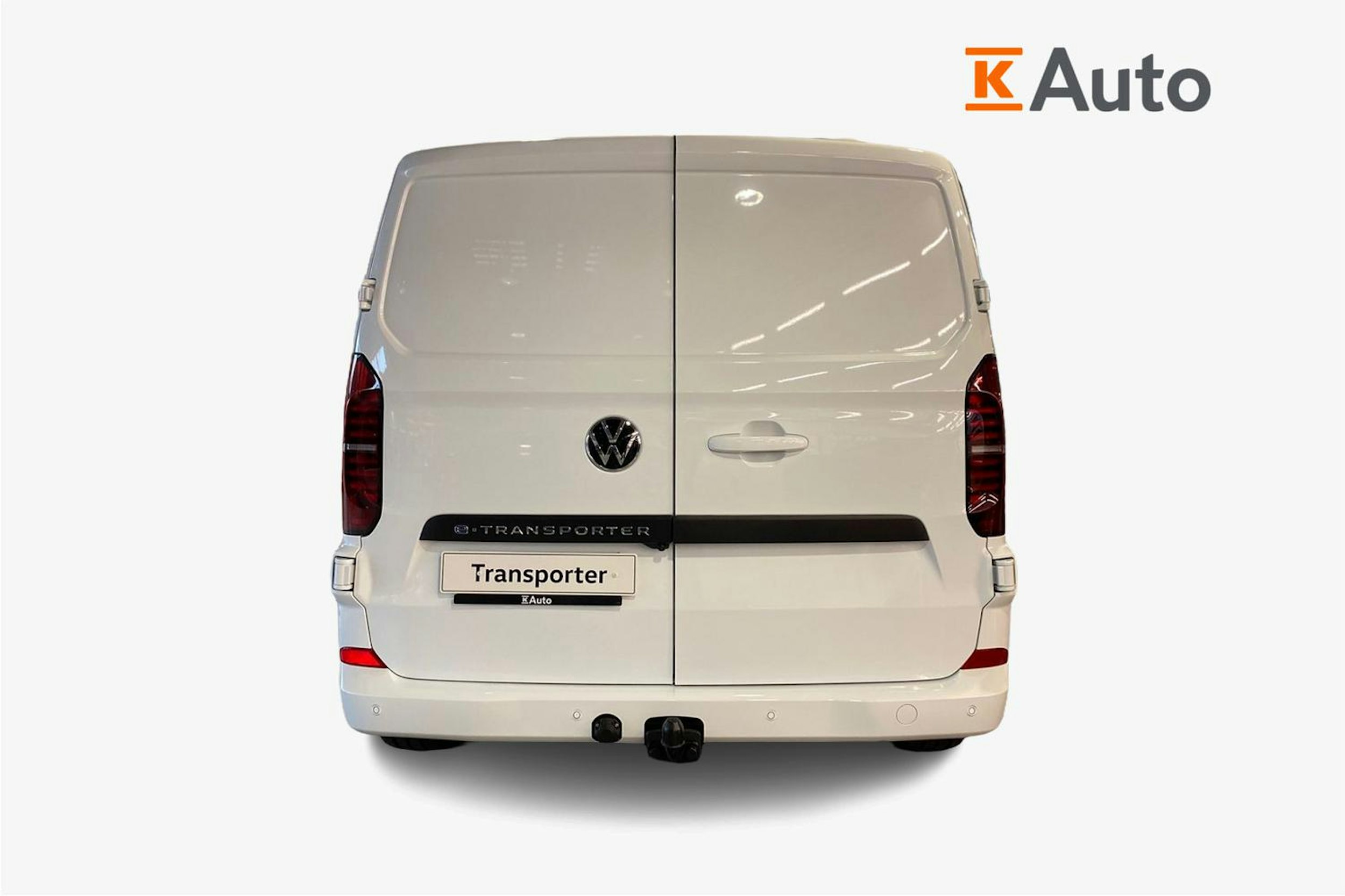 valkoinen Volkswagen Transporter 2025 kuva 4.
