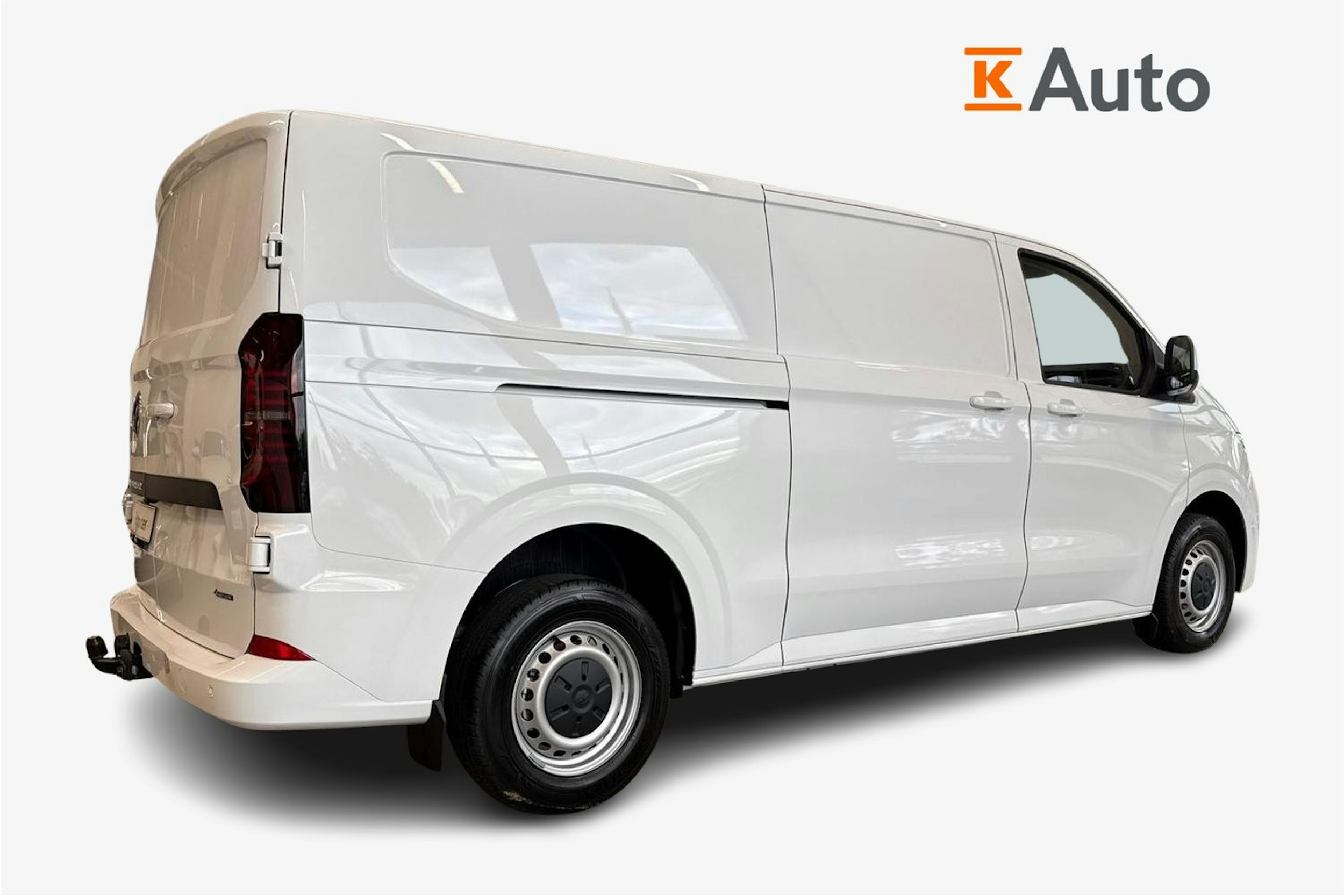 valkoinen Volkswagen Transporter 2025 kuva 2.
