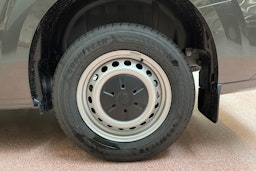 met. harmaa Volkswagen Transporter 2025 kuva 13.