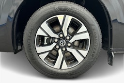 Musta Volkswagen Transporter 2025 kuva 12.