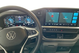 sininen Volkswagen Transporter 2025 kuva 9.