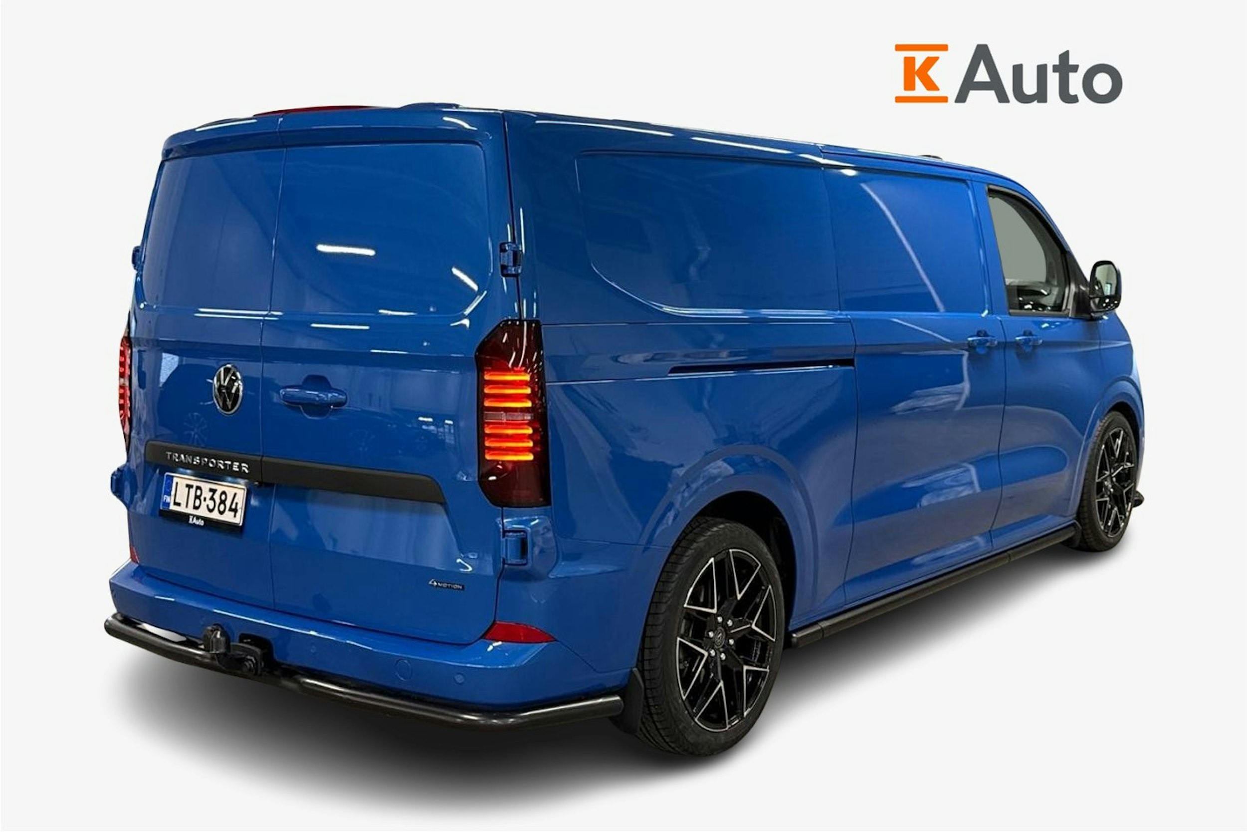 Sininen Volkswagen Transporter 2025 kuva 2.