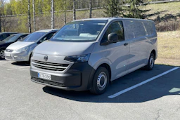 harmaa Volkswagen Transporter 2025 kuva 3.