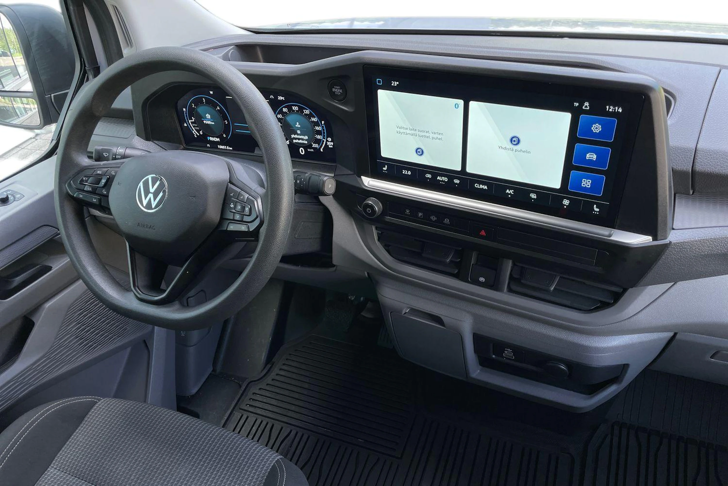harmaa Volkswagen Transporter 2025 kuva 9.