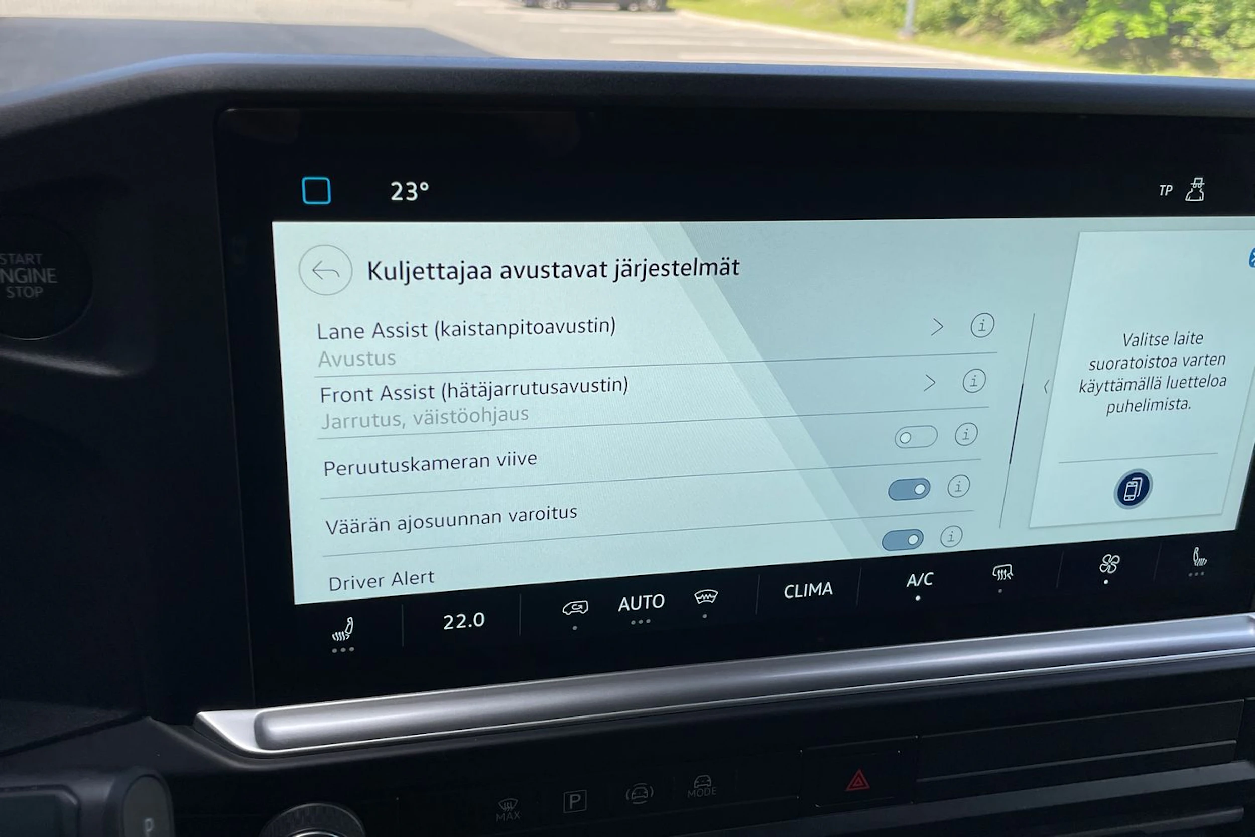harmaa Volkswagen Transporter 2025 kuva 19.