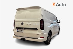 Valkoinen Volkswagen Transporter 2025 kuva 2.
