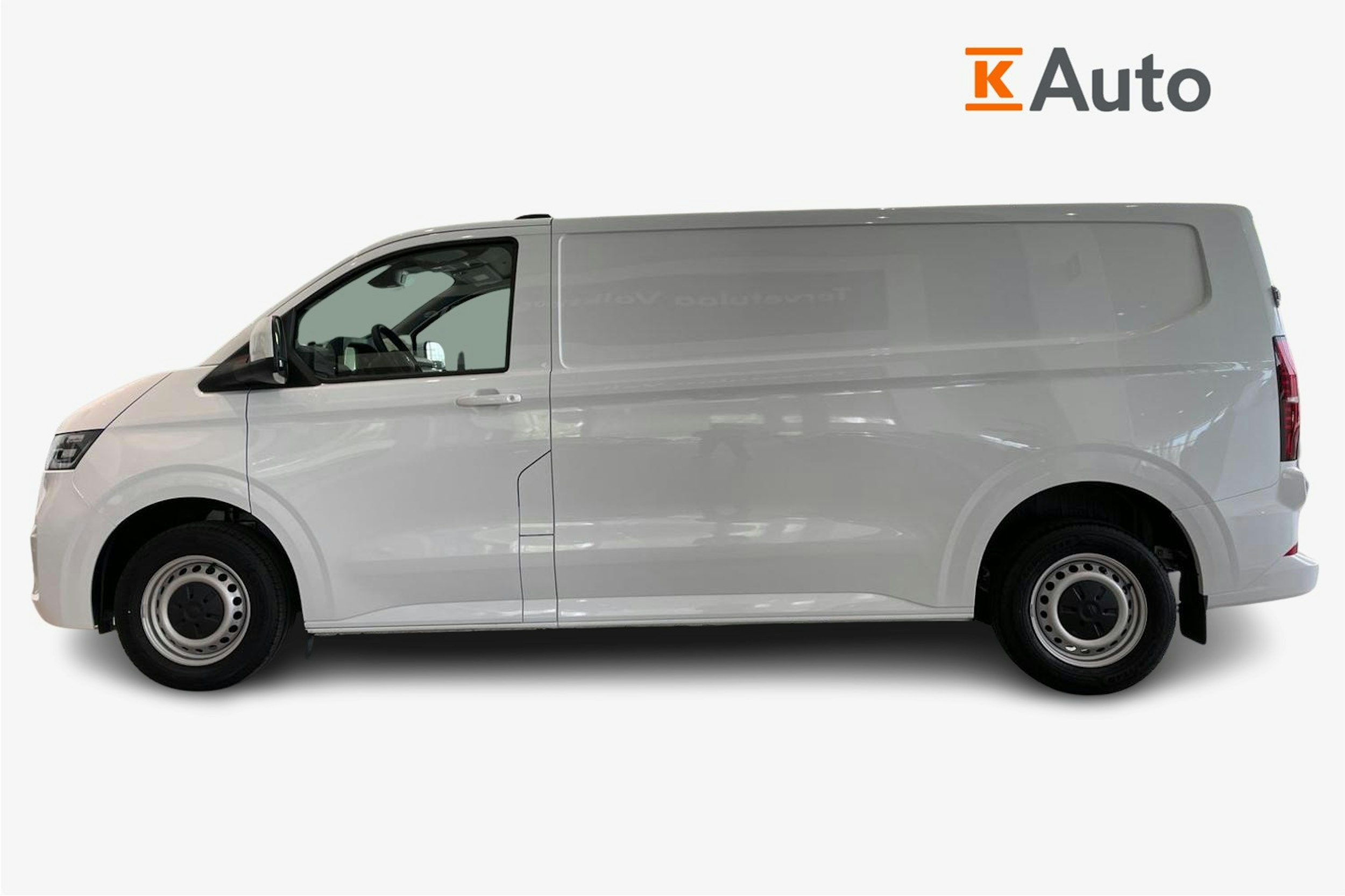 valkoinen Volkswagen Transporter 2025 kuva 7.