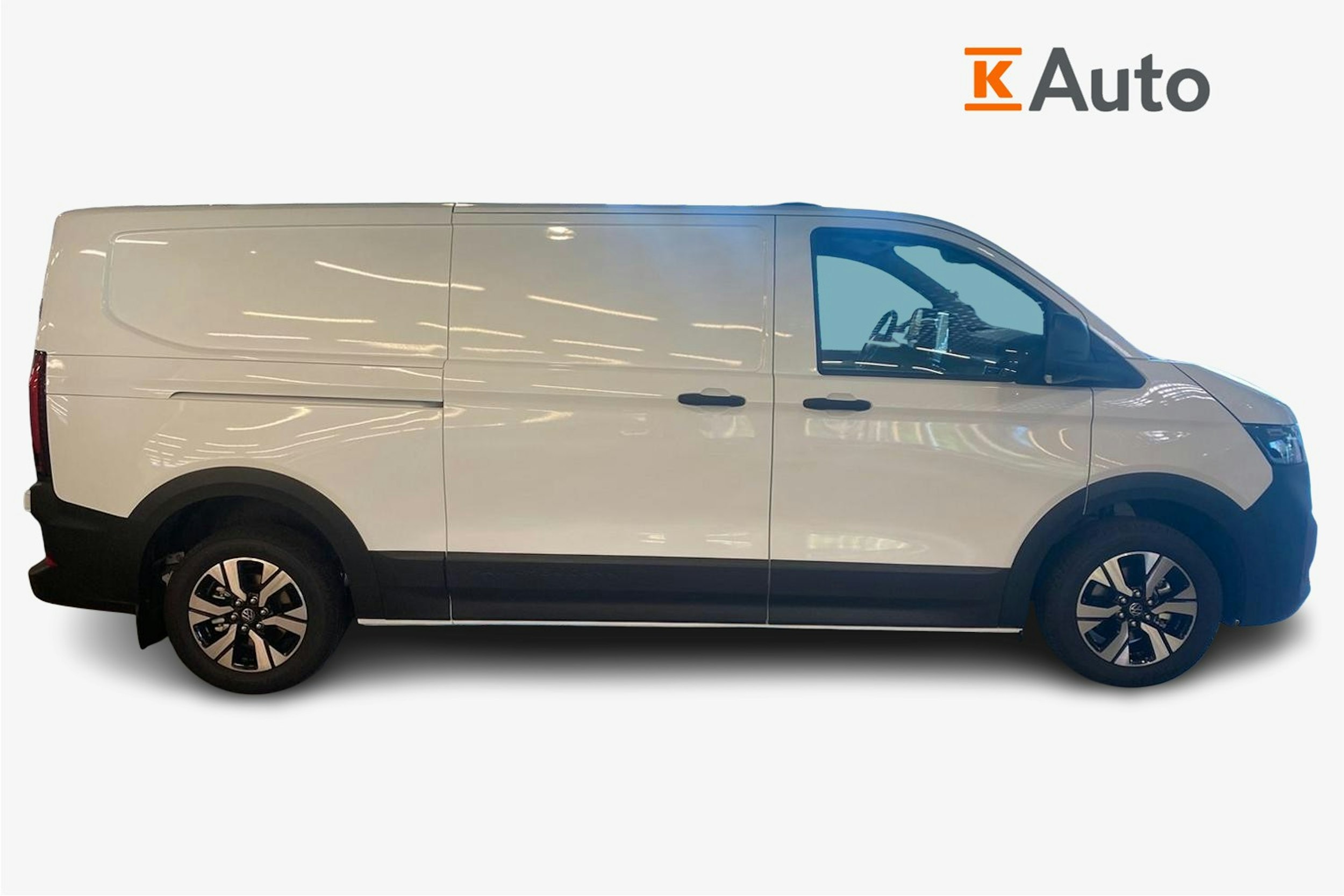 valkoinen Volkswagen Transporter 2025 kuva 7.