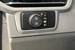 valkoinen Volkswagen Transporter 2025 kuva 17.