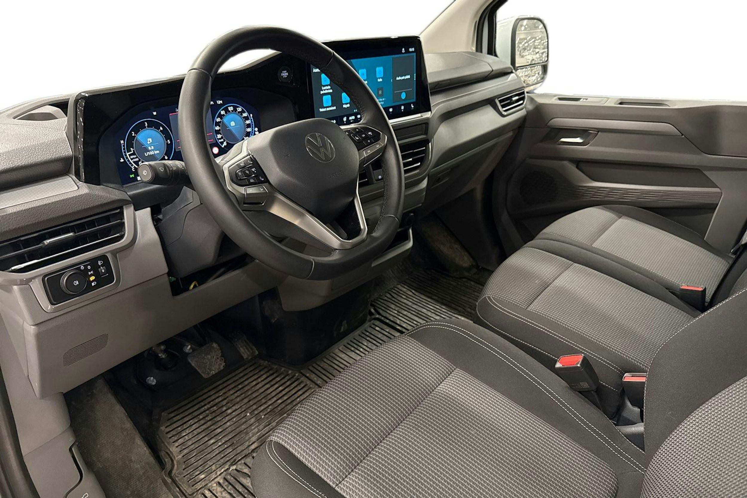 valkoinen Volkswagen Transporter 2025 kuva 3.