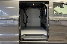 harmaa Volkswagen Transporter 2025 kuva 11.